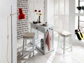 Halifax Coastal Kitchen Table Set in Brilliant White
