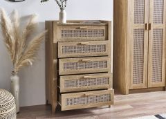 Julian Bowen Sydney 5 Drawer Chest in Oak