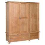 New Oak Triple Door Wardrobe With Drawers