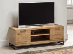 Julian Bowen Brooklyn TV Unit in Solid Oak