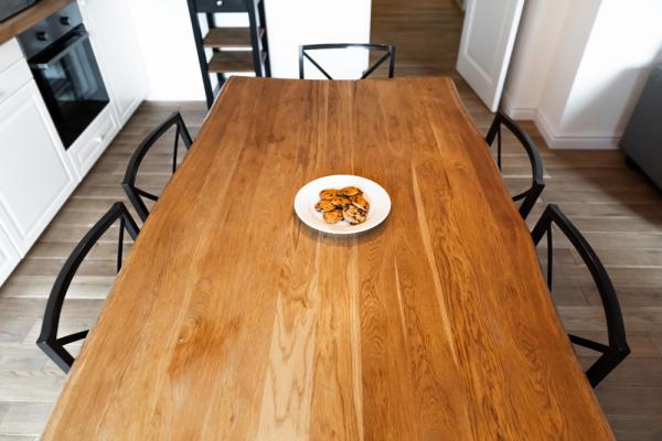 5 Benefits of Using Oak Furniture in Your Home